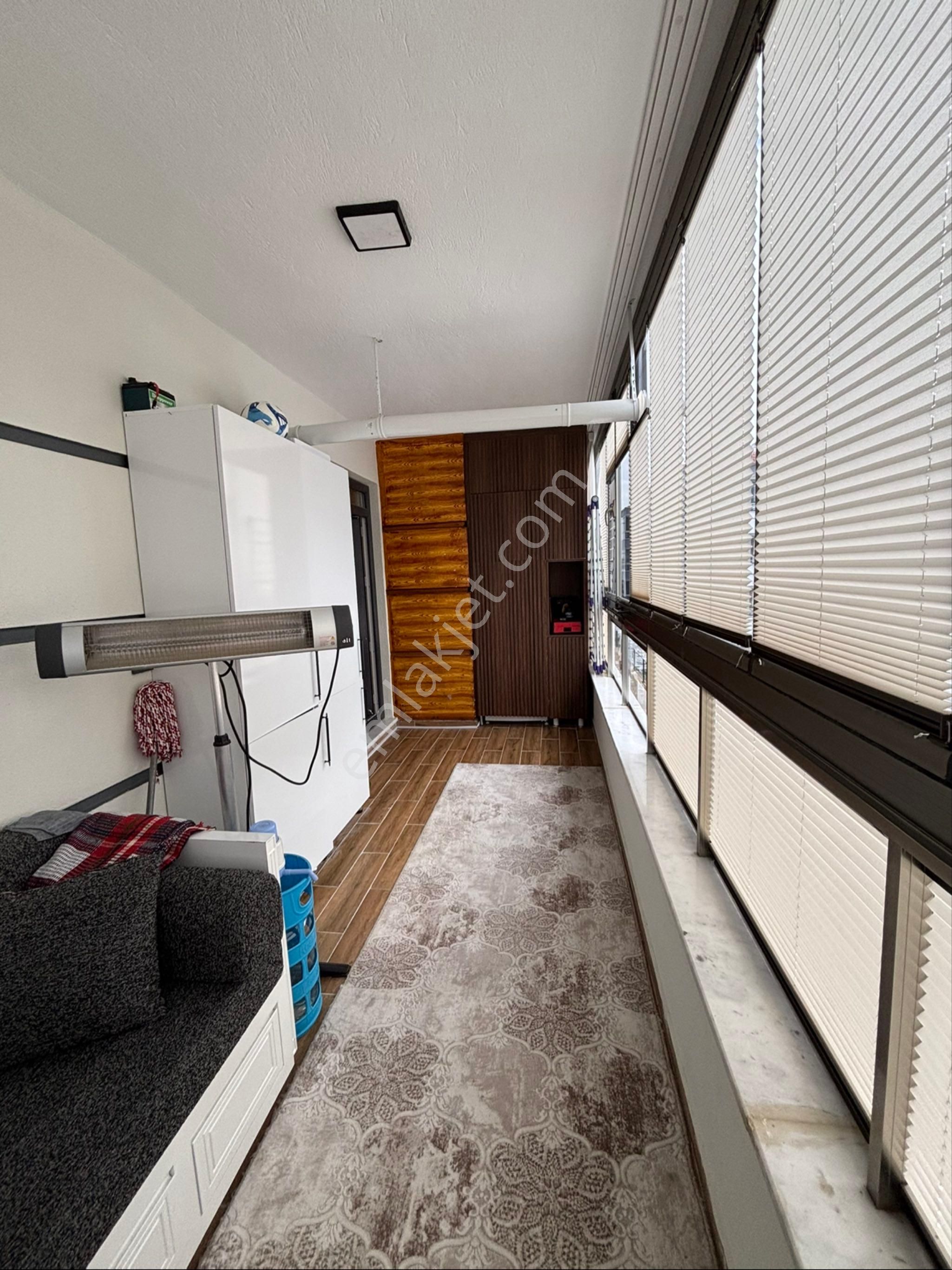 İstiklal Mah 2 Kat 3+1 Satılık Daire - Görsel 11