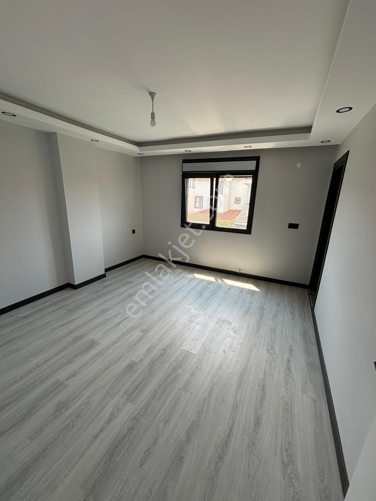 Ayvalık Altınovada Denize Yürüme Mesafesinde 3+1 Villa - Görsel 9