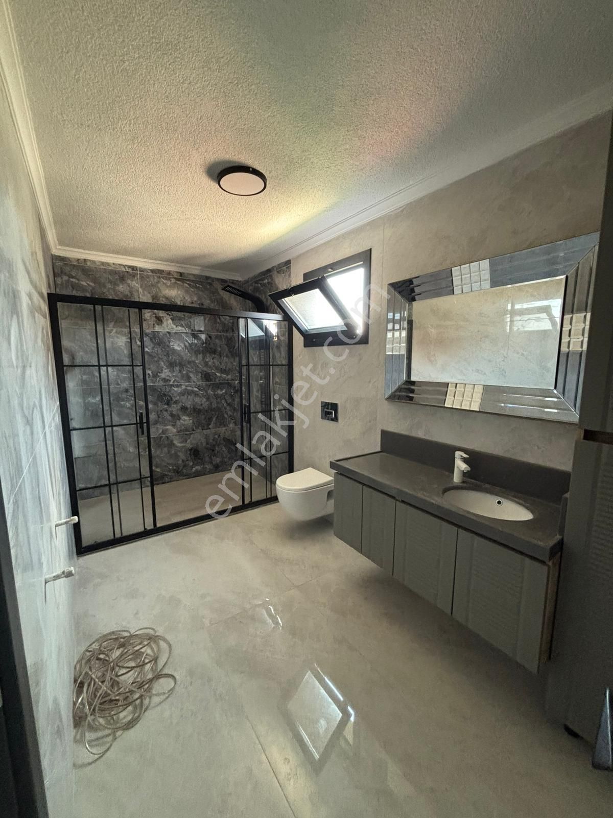 Ayvalık Altınovada Denize Yürüme Mesafesinde 3+1 Villa - Görsel 2