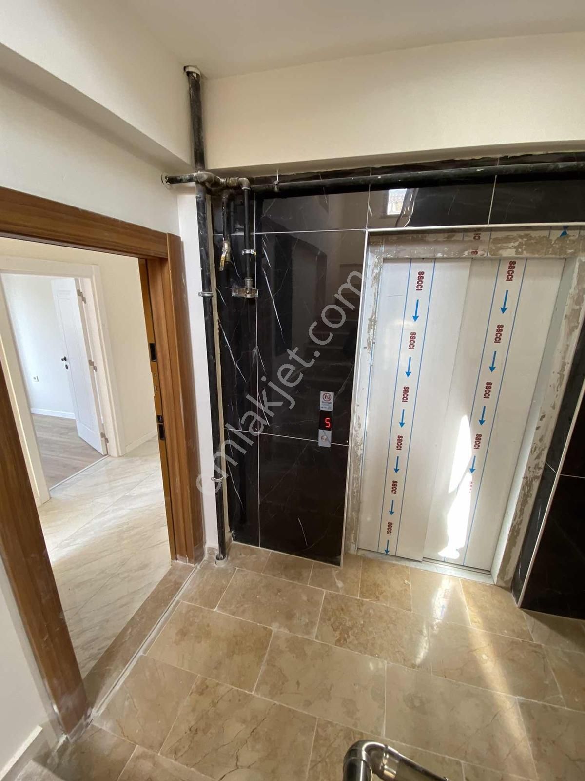 Koru Emlak'tan Satılık 2+1 Sıfır Daire Kaymakamlığa Cephe - Görsel 3