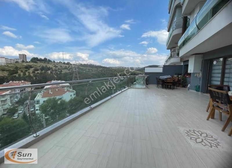 Sun Gayrimenkul'den 3+1 220m² Net 57m² Teraslı Deniz Manzaralı ! - Görsel 3