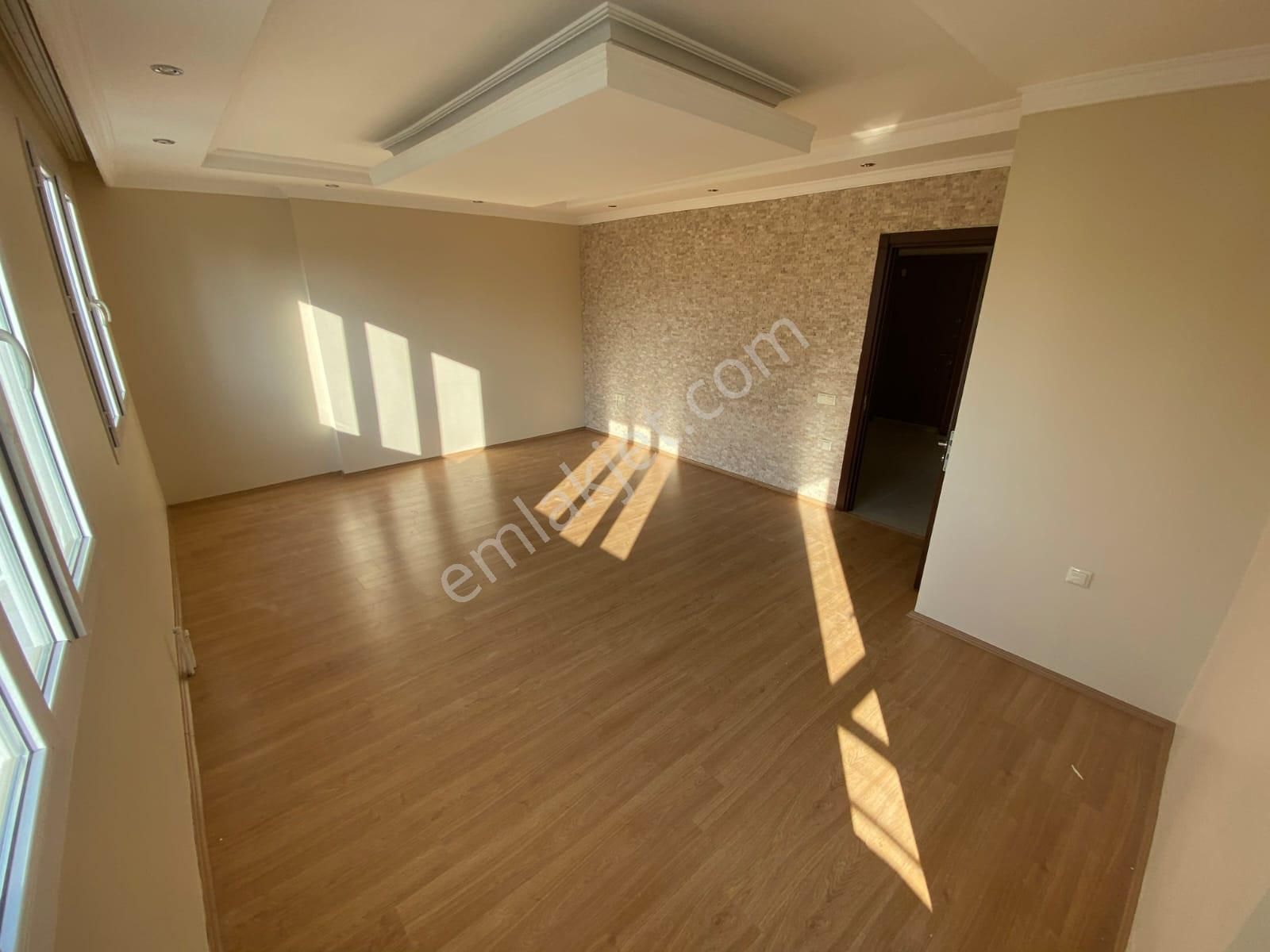 Adana Çukurova Yurt Mahallesinde 3+1 Özal Bulvarına Süleyman Demirele Yakın Hasarsız Kiralık - Görsel 4