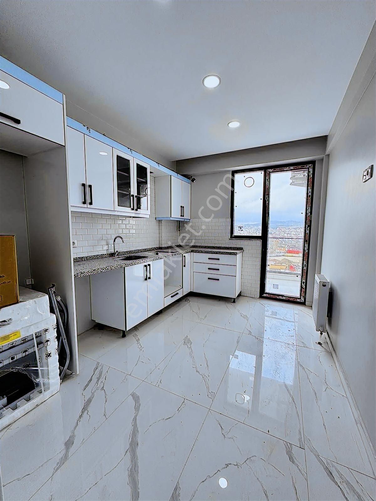 Sancaktepe Çekmeköy Sınırı Cadde Üzeri Satılık 130 M2 3+1 Daire - Görsel 5