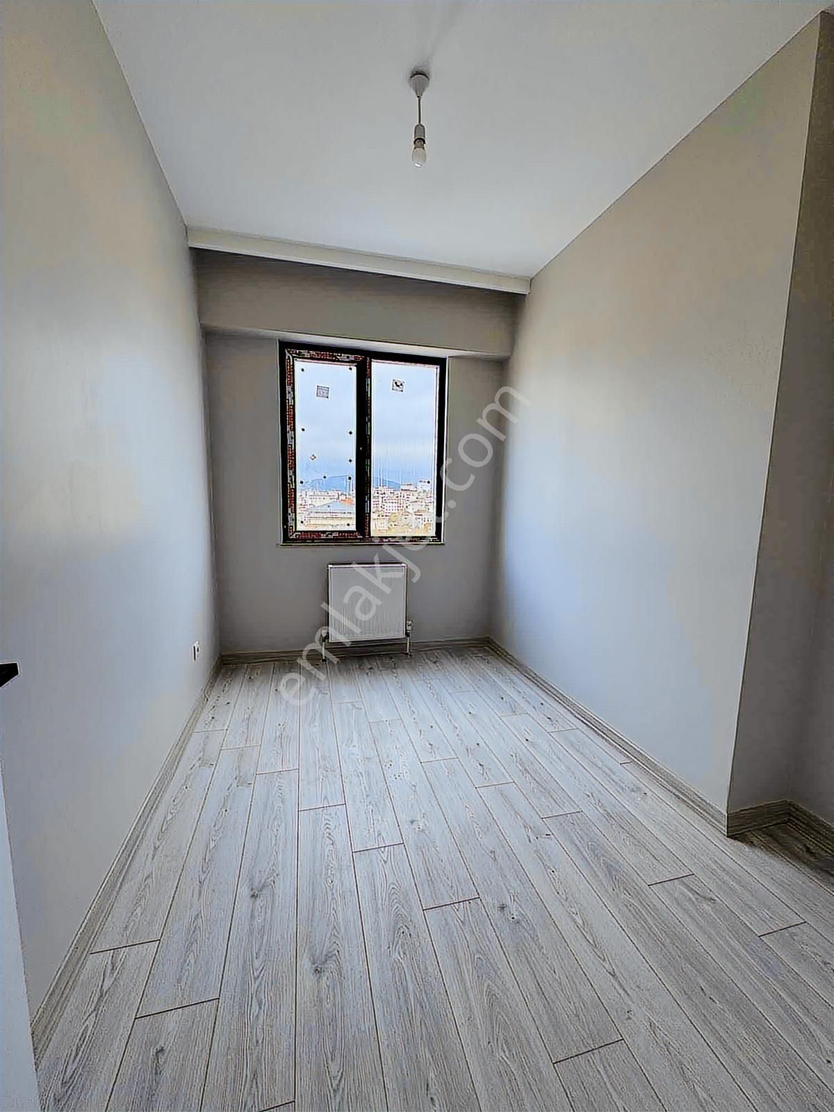 Sancaktepe Çekmeköy Sınırı Cadde Üzeri Satılık 130 M2 3+1 Daire - Görsel 12