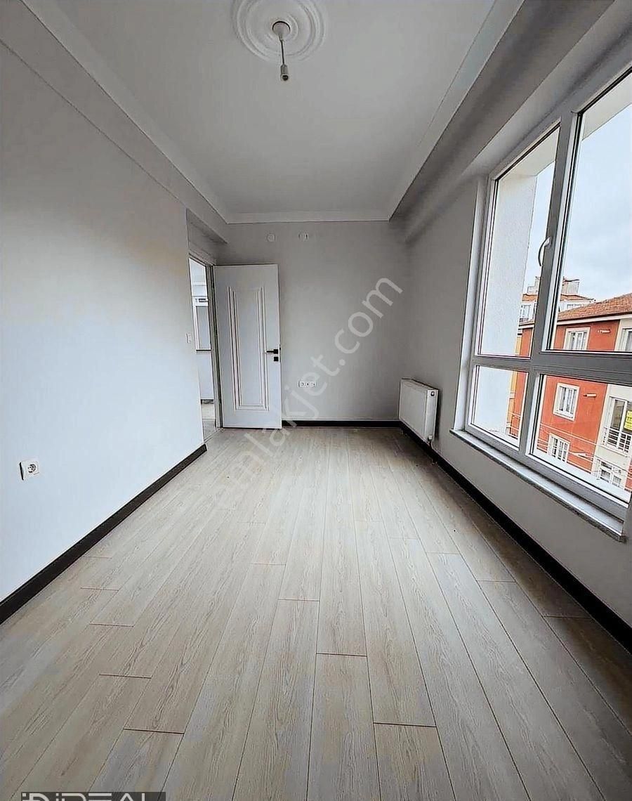 Sütlüce Mahallesi Marmaralı Sk Ve Eğitimciler Cd Yakını - Görsel 20