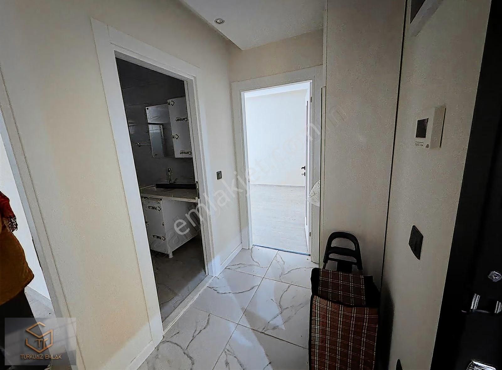 Menemen Zeytinlik Mah. De Kiralık 1+1 Bahçeli Daire - Görsel 17