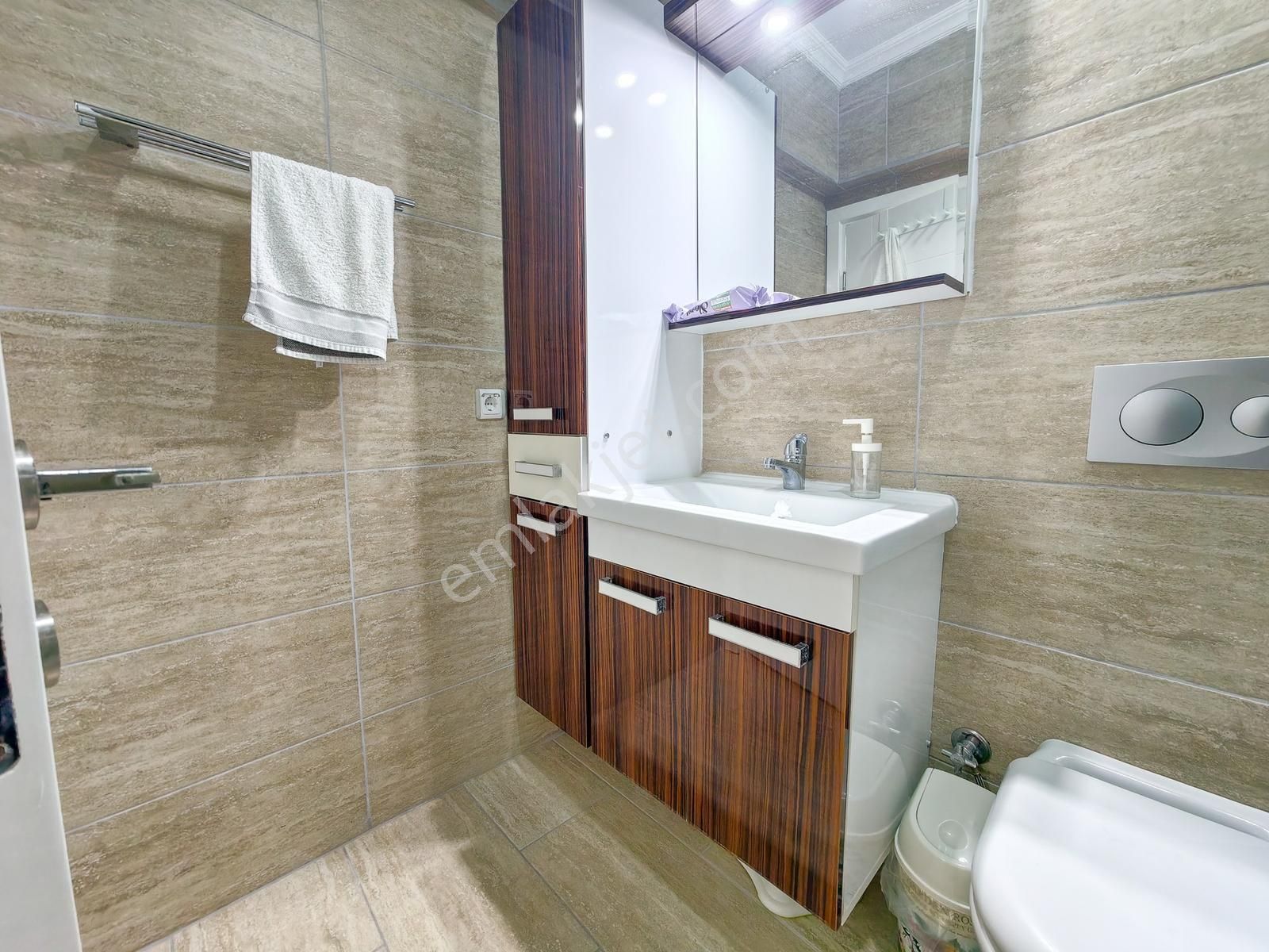 Akbük Merkezde Denize 200 Metre Satılık Müstakil Villa - Görsel 7