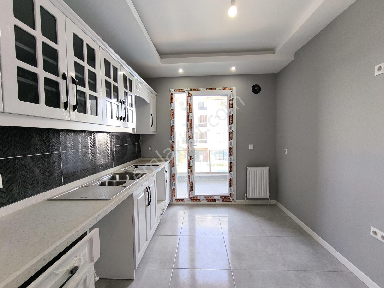 Fa Özbir'den Cumhuriyette 7/24 Güvenlikli Sitede Lüx 3+1daire - Görsel 12