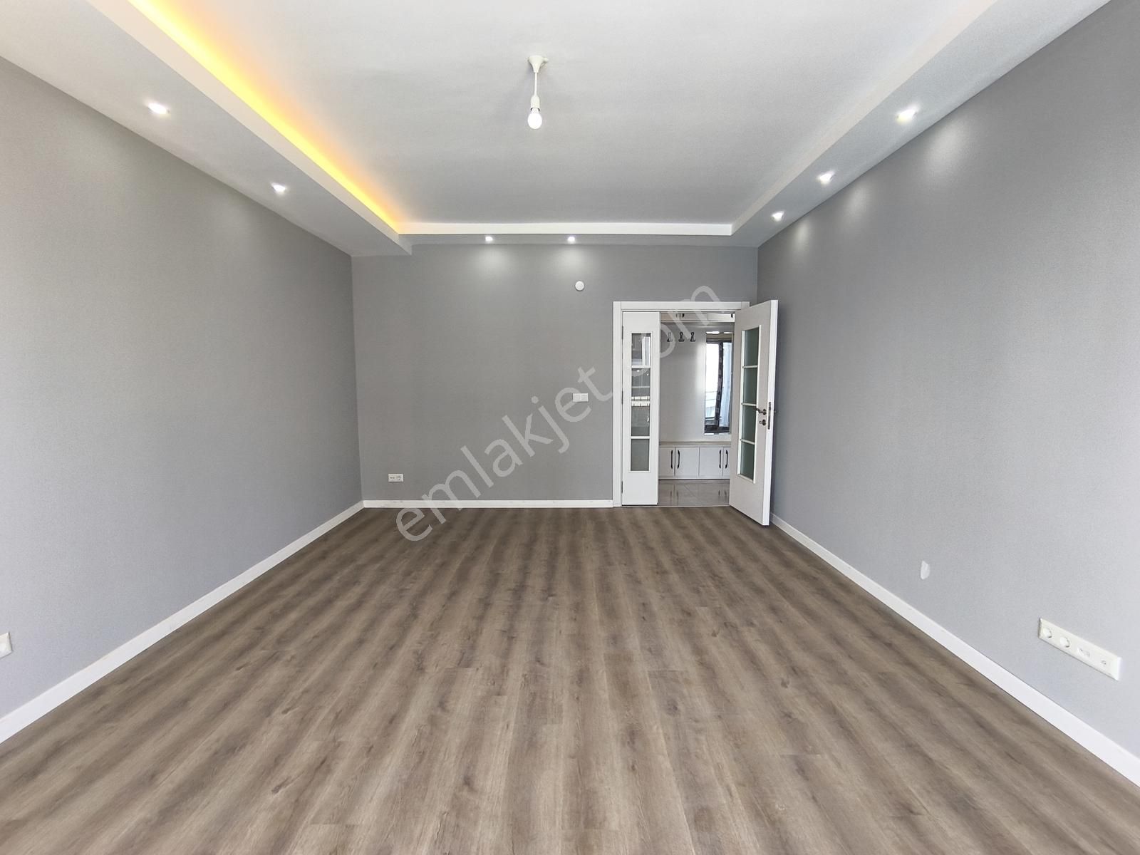 Fa Özbir'den Cumhuriyette 7/24 Güvenlikli Sitede Lüx 3+1daire - Görsel 8