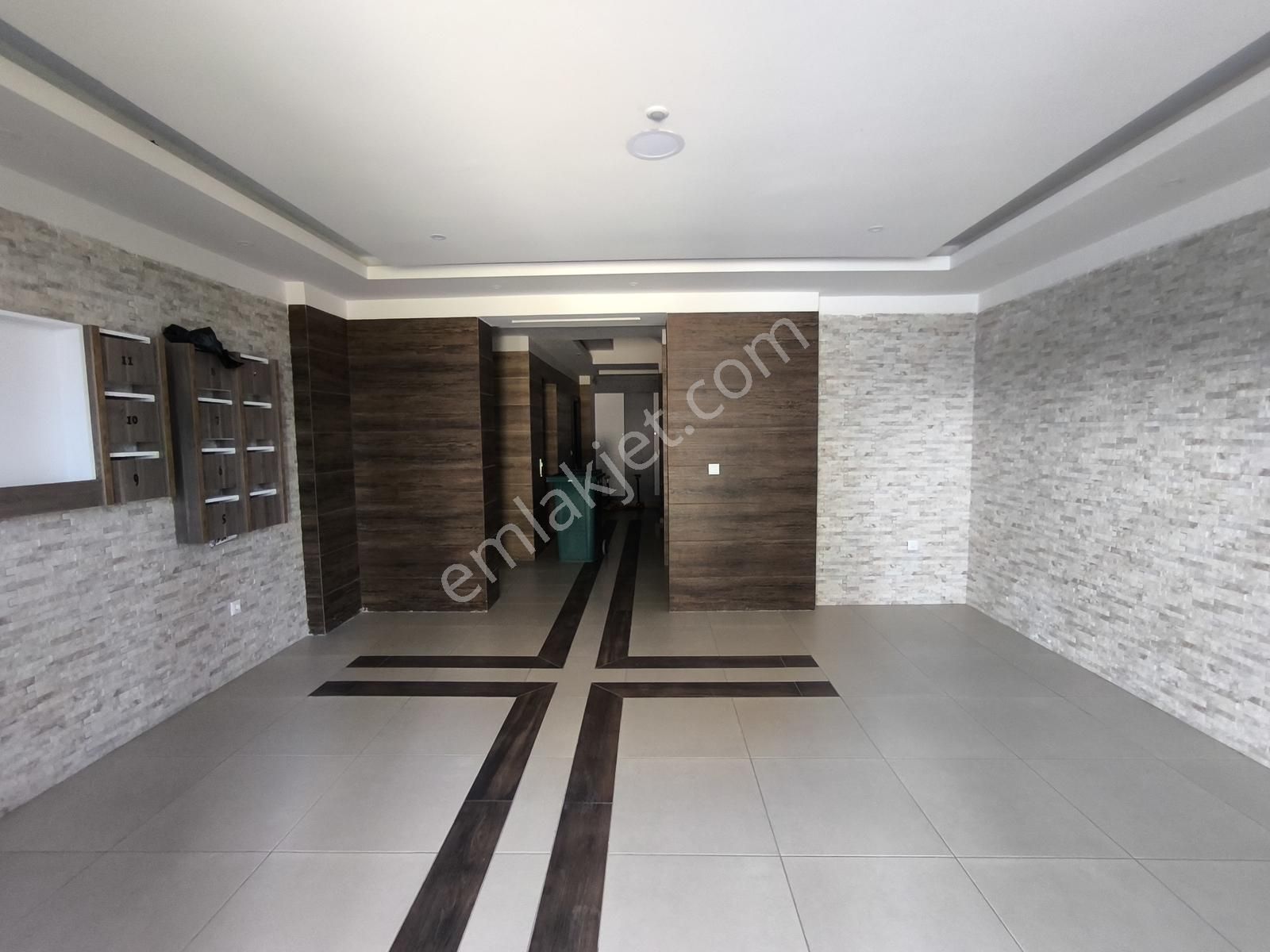 Fa Özbir'den Cumhuriyette 7/24 Güvenlikli Sitede Lüx 3+1daire - Görsel 14