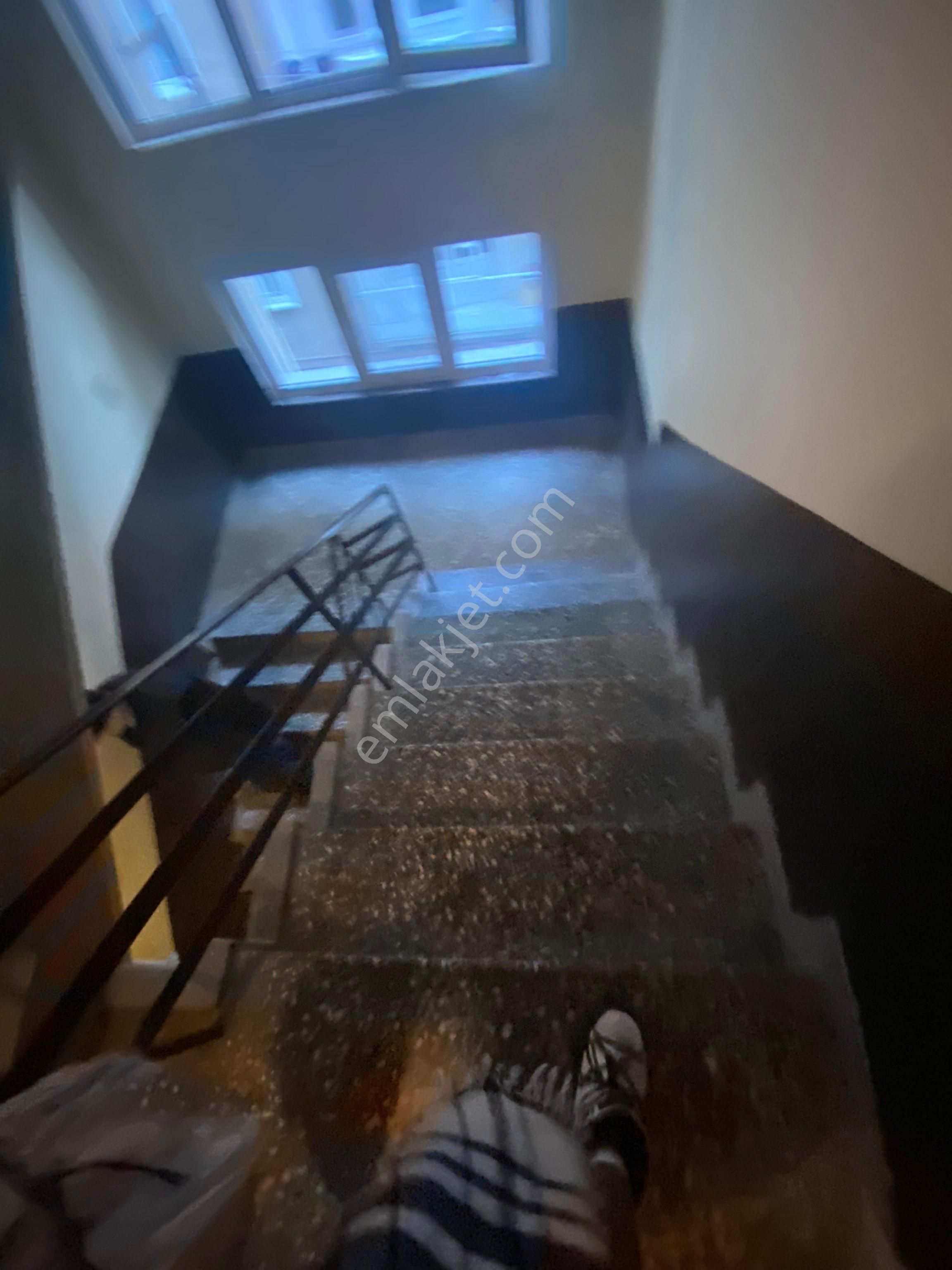 Cihangir Emlaktan 3+1 Satılık Geniş Daire - Görsel 16