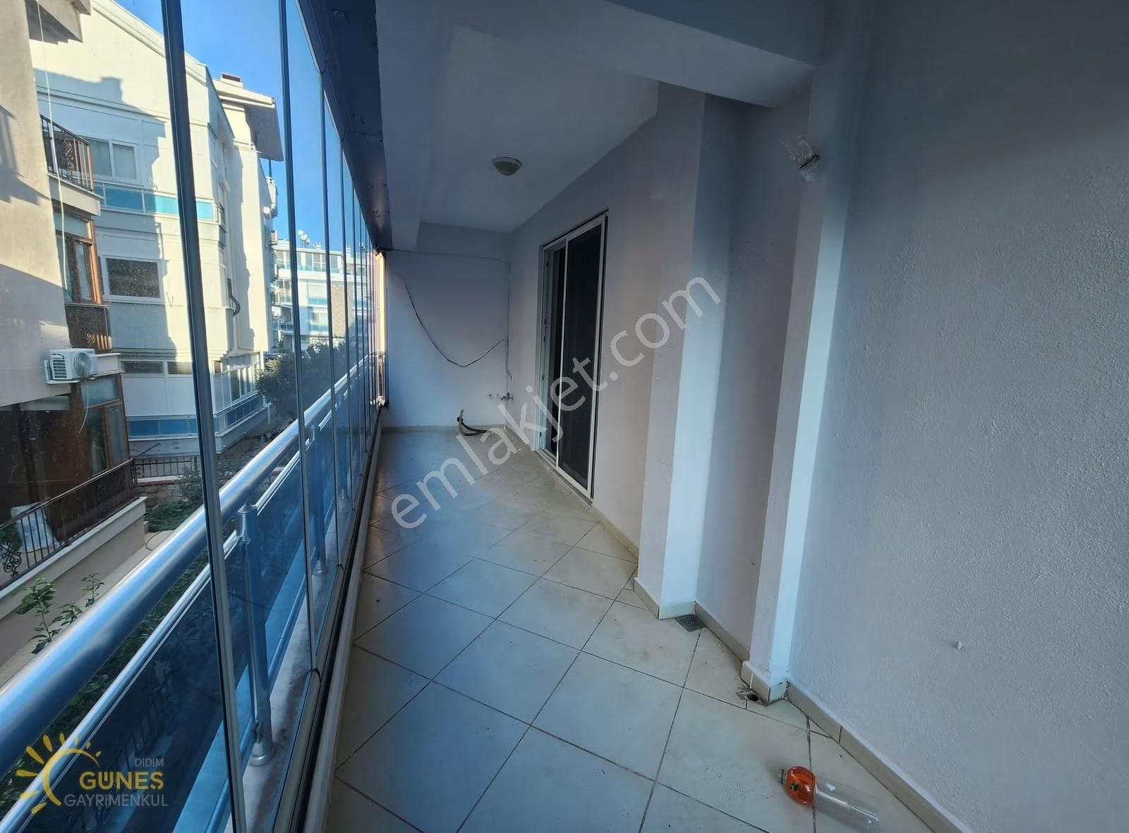 Didim Merkezde Mahallesinde Kiralık Ayrı Mutfak Geniş 2+1 Daire - Görsel 23