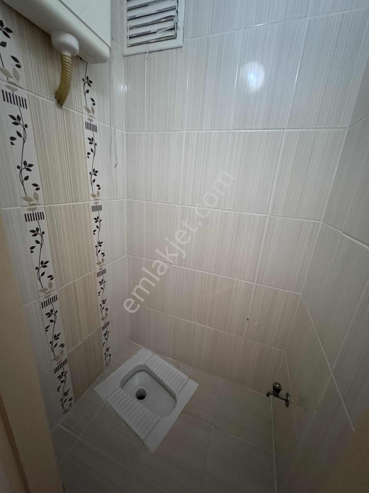 Ümraniye Elmalıkent Trt Caddesi Üzerinde Kiralık 2+1 Daire - Görsel 17
