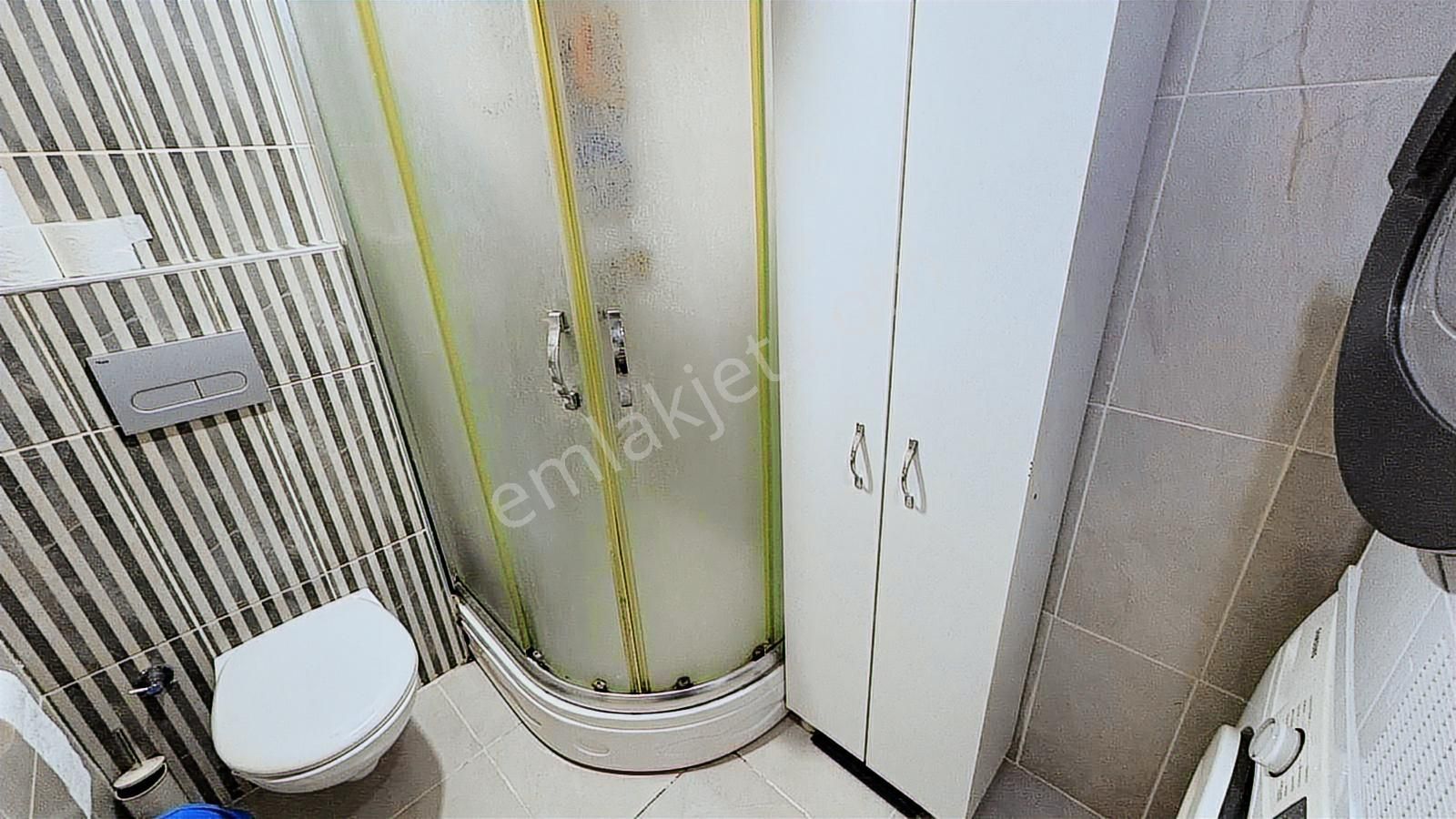 Küçükçekmece Cumhuriyet Mahallesinde 2+1 Giriş Kat Satılık Daire - Görsel 9