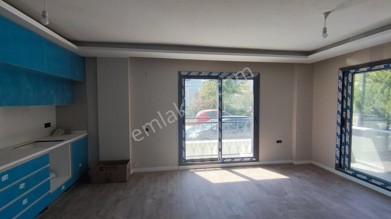 Rw Nefes'ten Burhaniye Öğretmenler Mah.'de Kumsala 200 Mt. 3+1