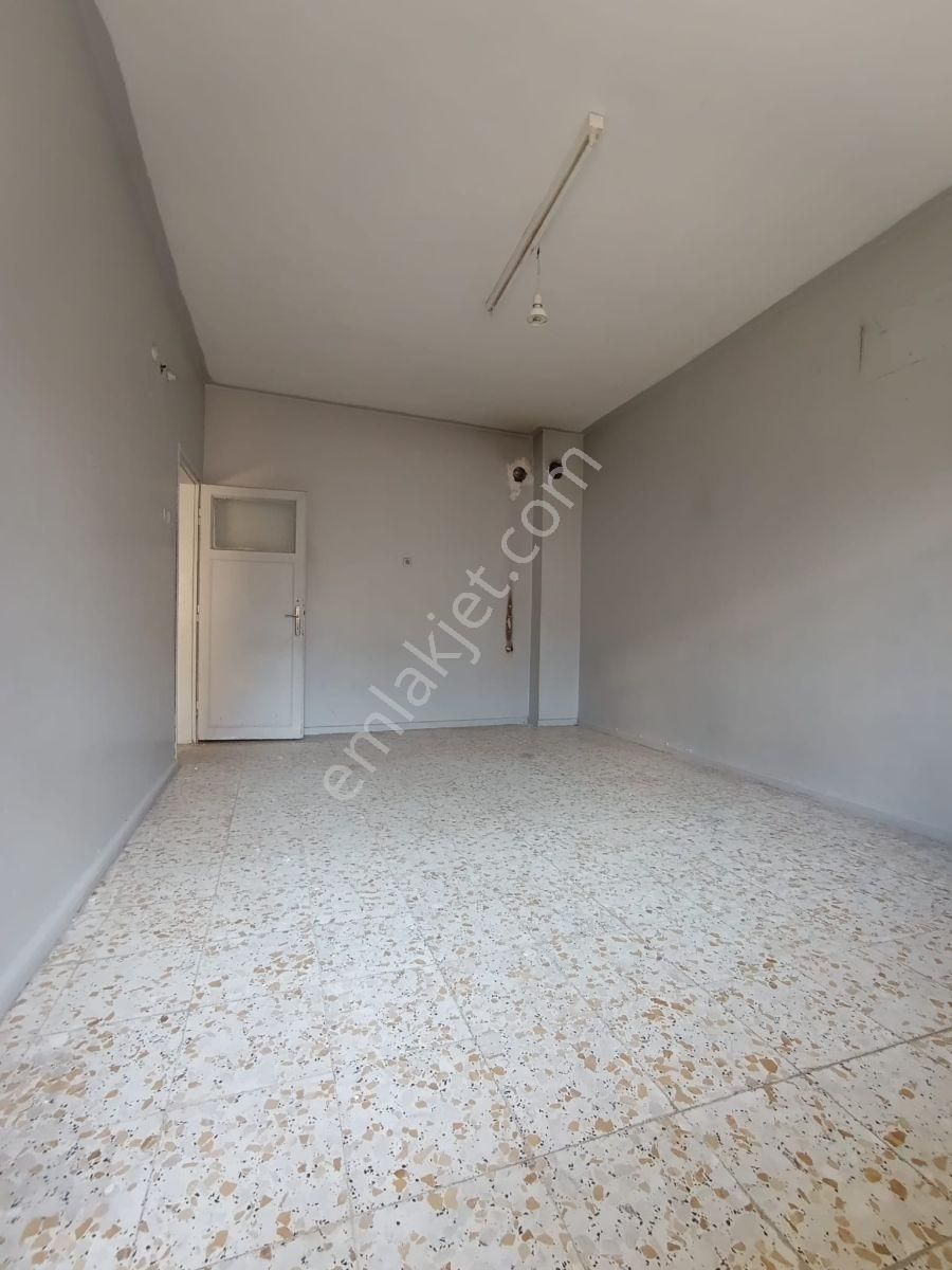 Senay Dan Aydınlar Mah Vefa Caddesi Yakınında Satılık 3 Katlı Ev - Görsel 16