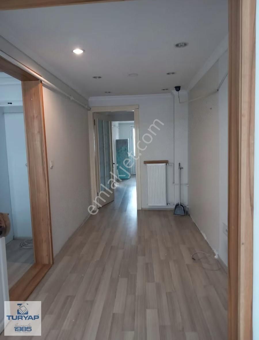 Turyap Hikmet'ten Fatih Caddesinde Kiralık Ofis - Görsel 7
