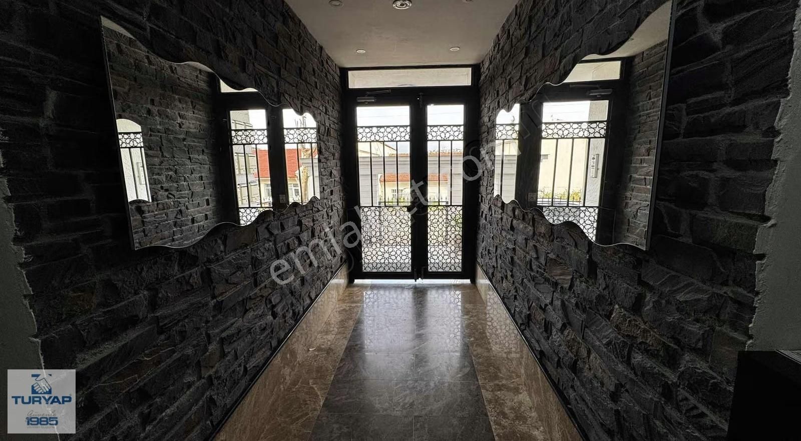 Yalova Adnan Menderes Mah 2+1 Eşyalı Satılık - Görsel 3