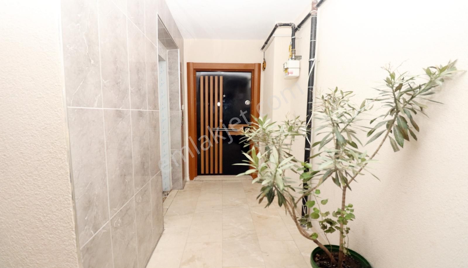 Esenyurt Acil Satılık 3+1 Geniş Yeni Daire - Merkezi Lokasyonda - Görsel 16