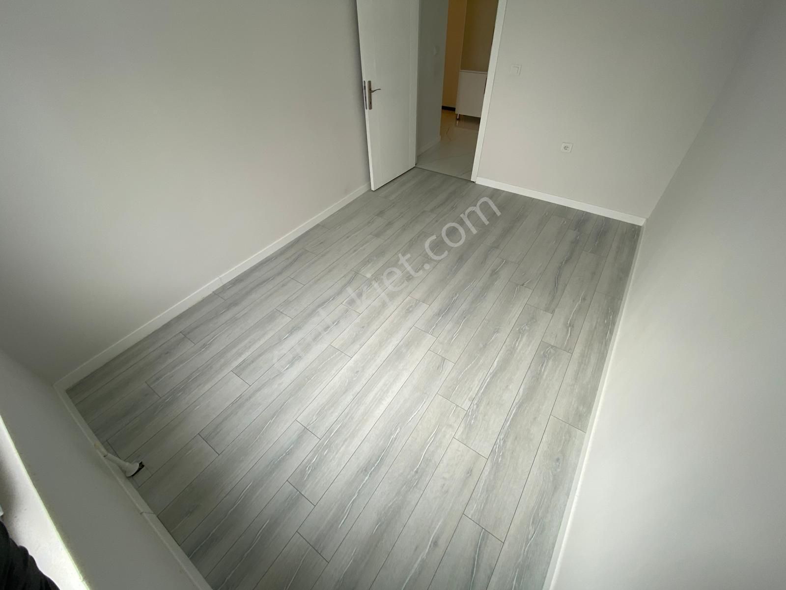 Lüxova'dan Karakaya Mah. Merkezi Konumda Ara Kat Sıfır 3+1 Daire - Görsel 24