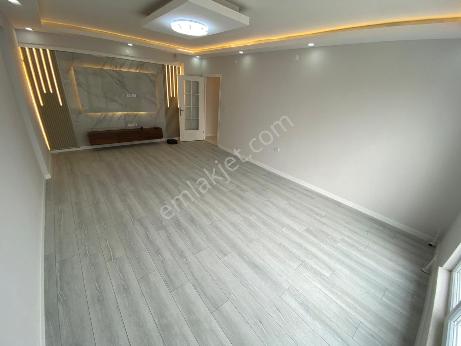 Lüxova'dan Karakaya Mah. Merkezi Konumda Ara Kat Sıfır 3+1 Daire - Görsel 19