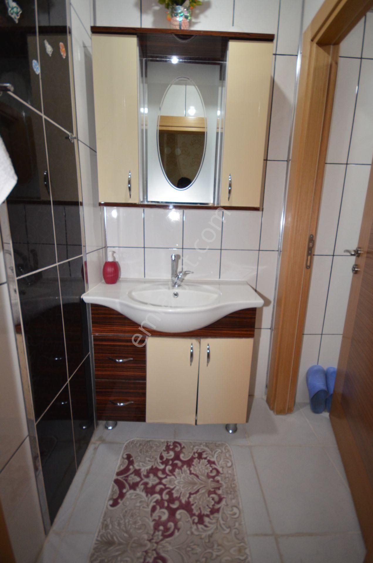 Kalecik Emlak'tan Merkezi Konumda E.banyolu 4+1 175m² Daire - Görsel 23