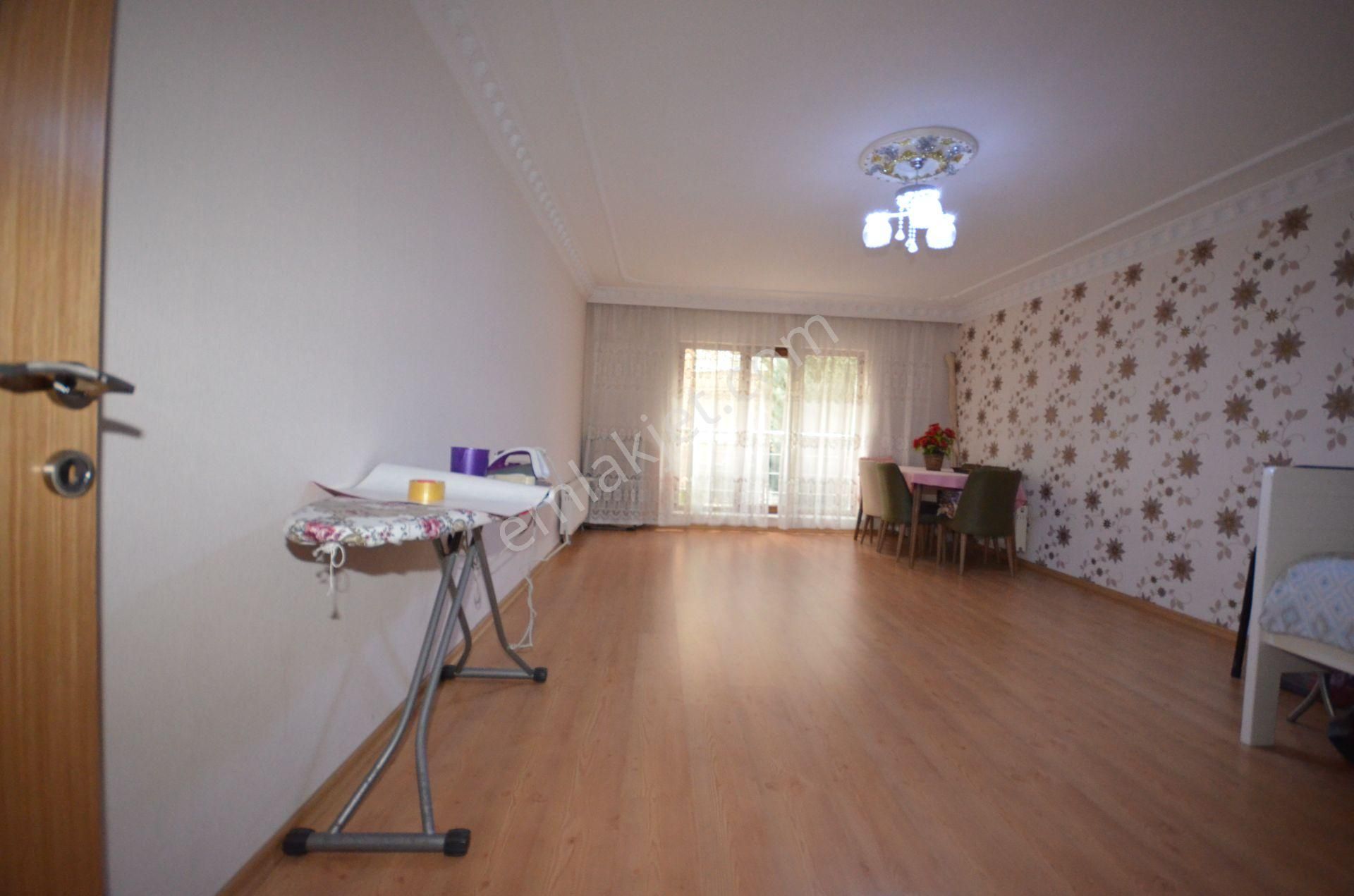 Kalecik Emlak'tan Merkezi Konumda E.banyolu 4+1 175m² Daire - Görsel 7