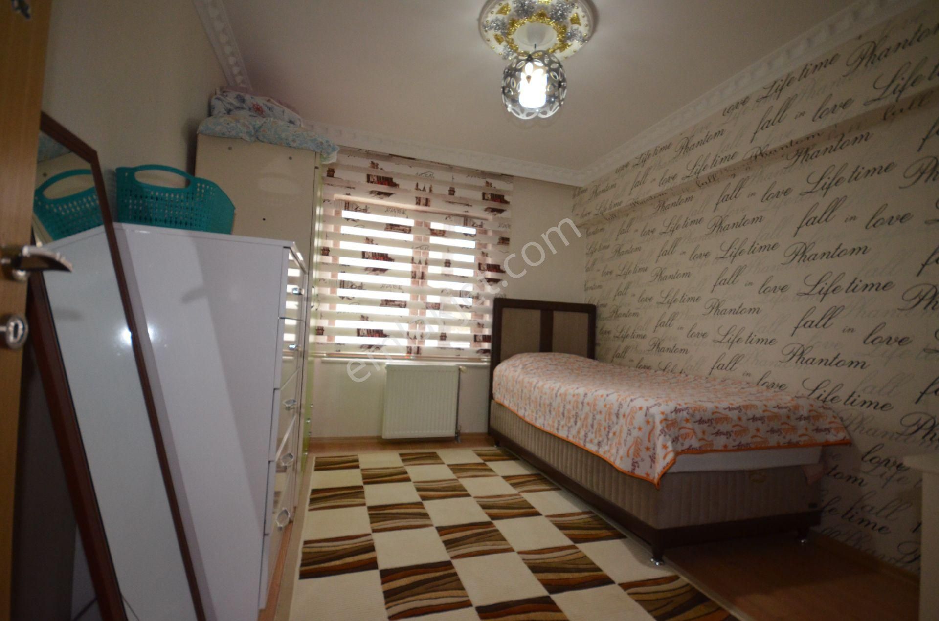 Kalecik Emlak'tan Merkezi Konumda E.banyolu 4+1 175m² Daire - Görsel 6