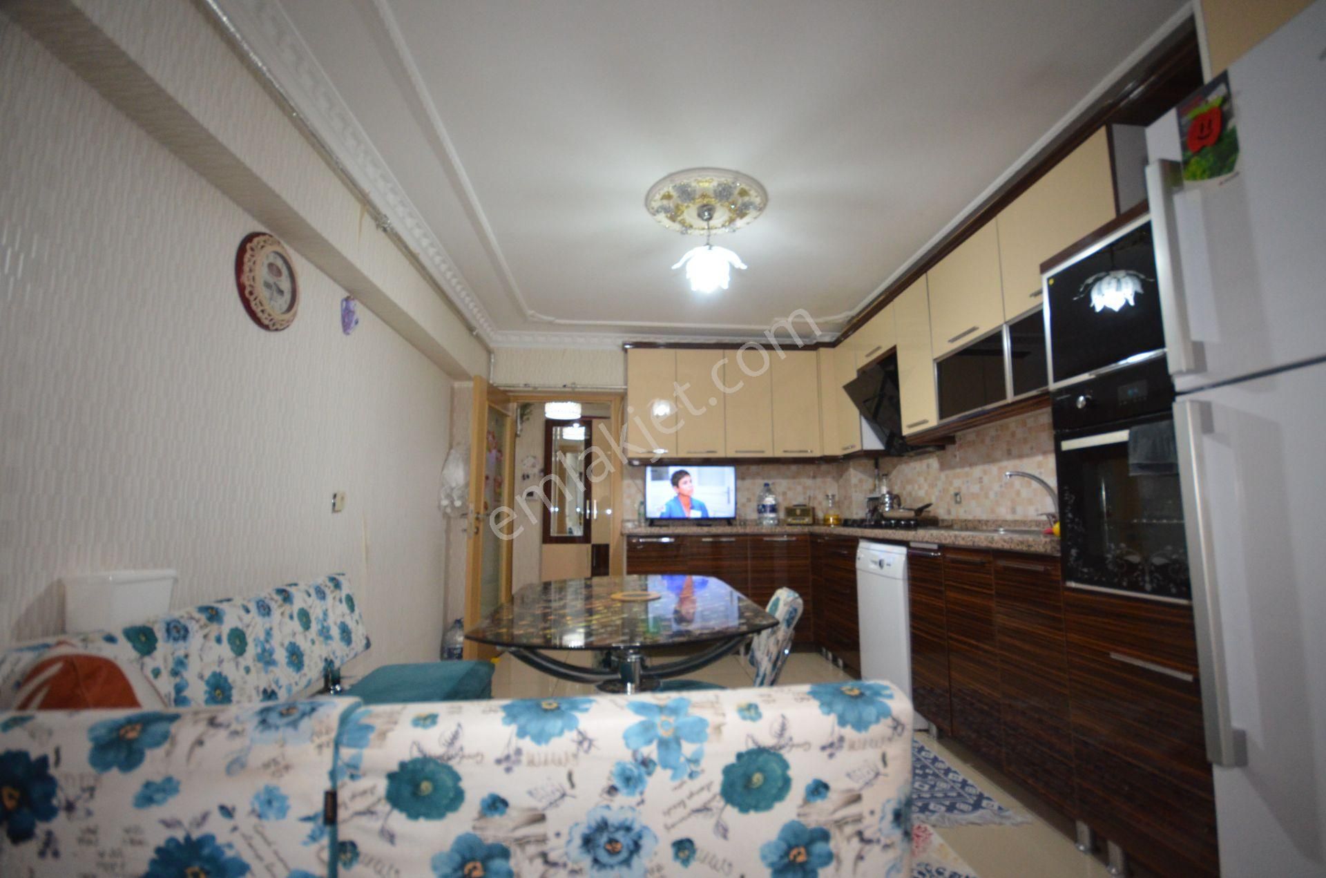 Kalecik Emlak'tan Merkezi Konumda E.banyolu 4+1 175m² Daire - Görsel 3