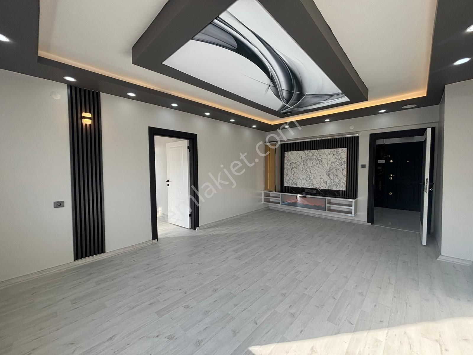 Koza Emlak'tan Plevne Mahallesin'de Katta Lüx Yapılı 3+1 Daire - Görsel 14