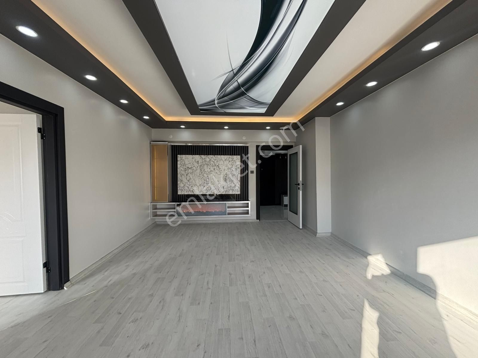 Koza Emlak'tan Plevne Mahallesin'de Katta Lüx Yapılı 3+1 Daire - Görsel 12