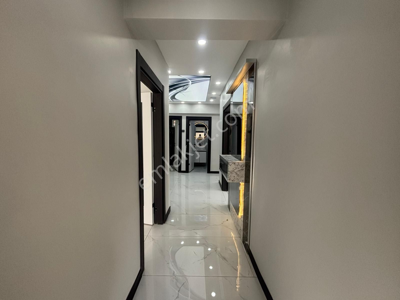 Koza Emlak'tan Plevne Mahallesin'de Katta Lüx Yapılı 3+1 Daire - Görsel 33