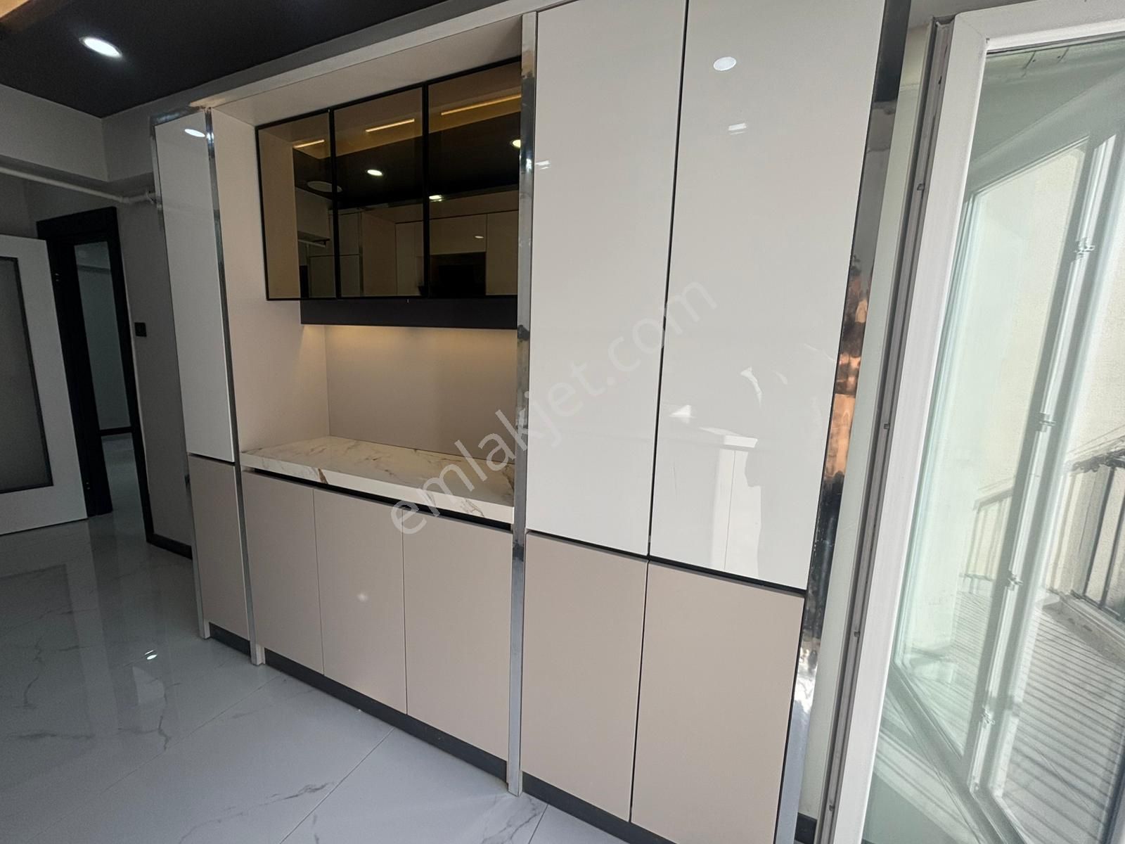 Koza Emlak'tan Plevne Mahallesin'de Katta Lüx Yapılı 3+1 Daire - Görsel 8