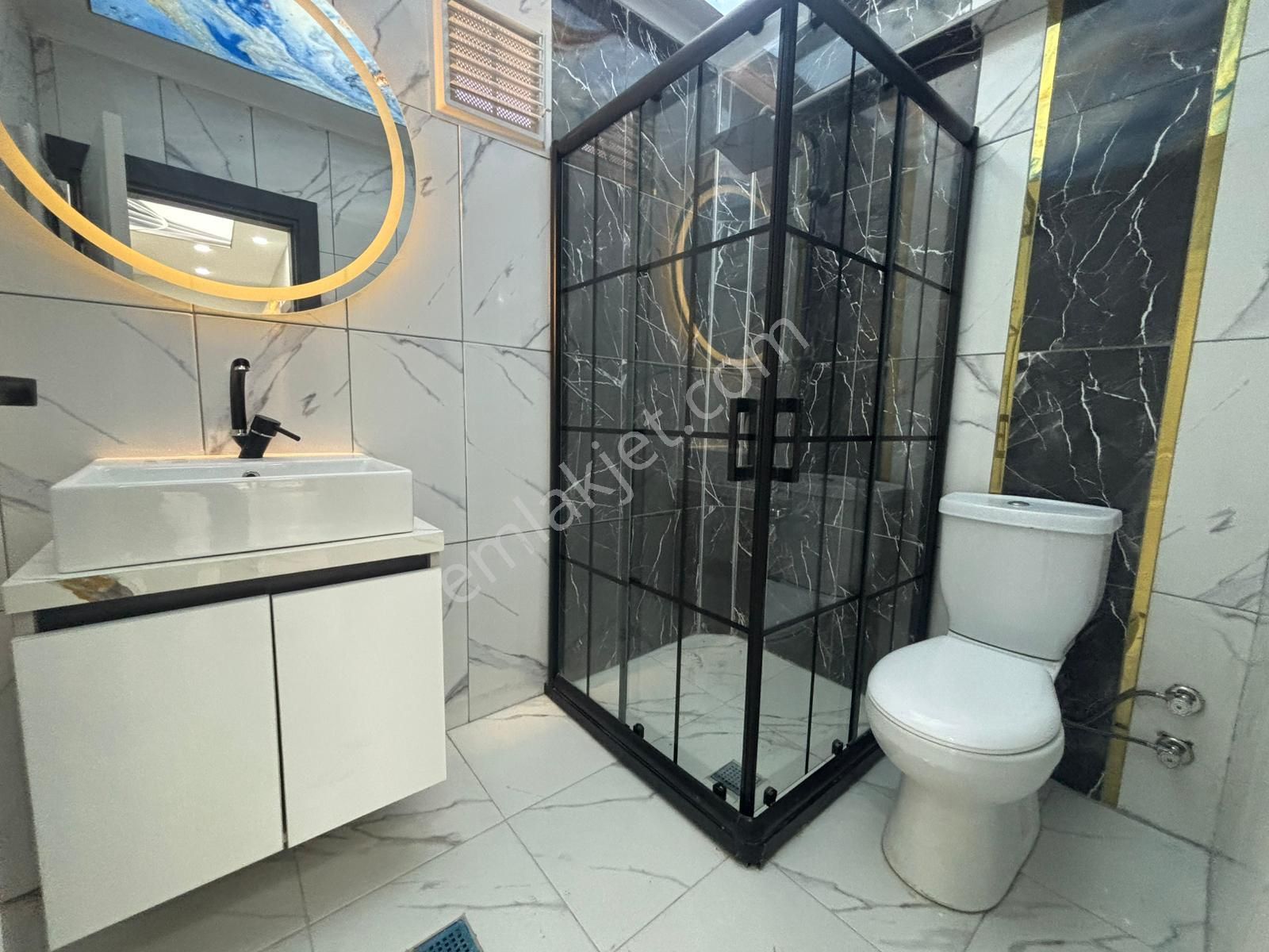 Koza Emlak'tan Plevne Mahallesin'de Katta Lüx Yapılı 3+1 Daire - Görsel 34