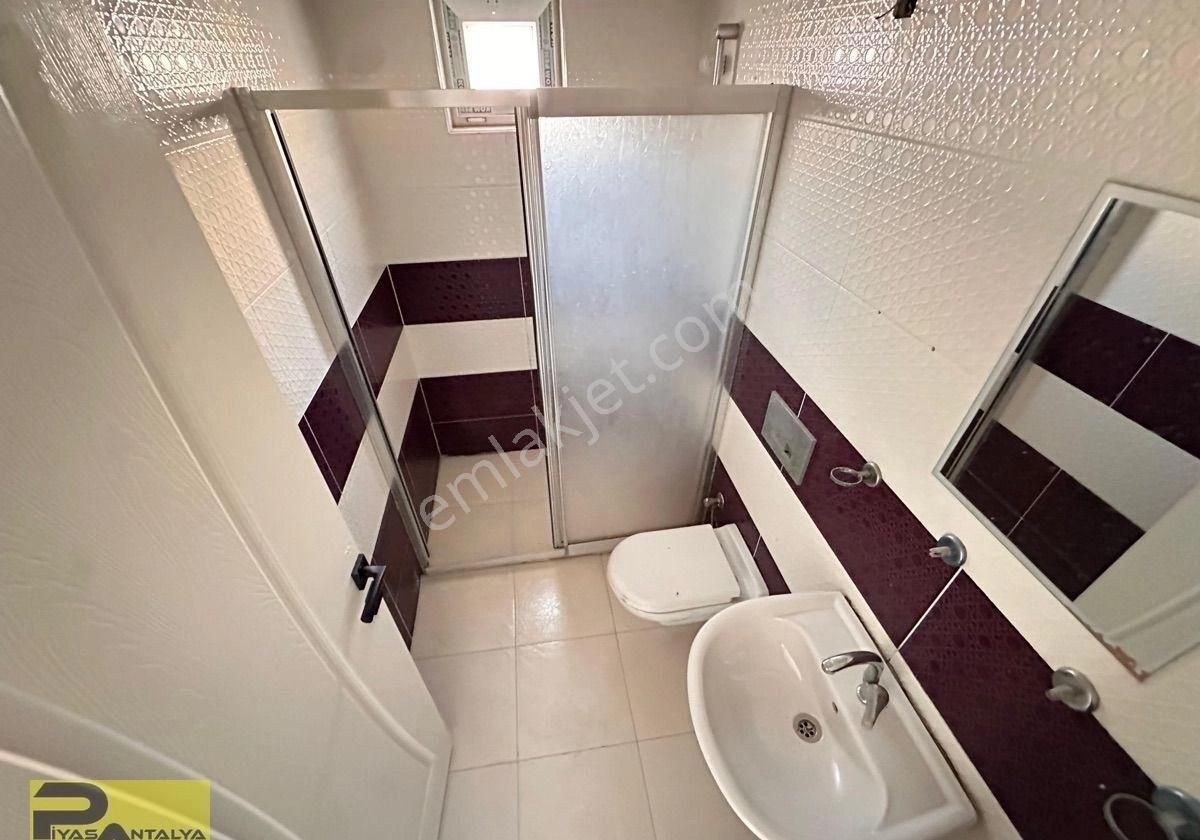 Doğalgazlı Binada Tramvaya 300 Metre Geniş Ve Kullanışlı 3+1 Asansörlü - Görsel 4