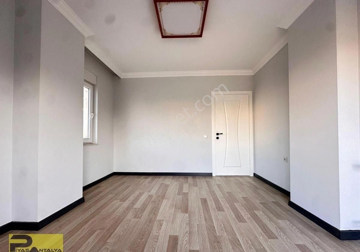 Doğalgazlı Binada Tramvaya 300 Metre Geniş Ve Kullanışlı 3+1 Asansörlü - Görsel 18