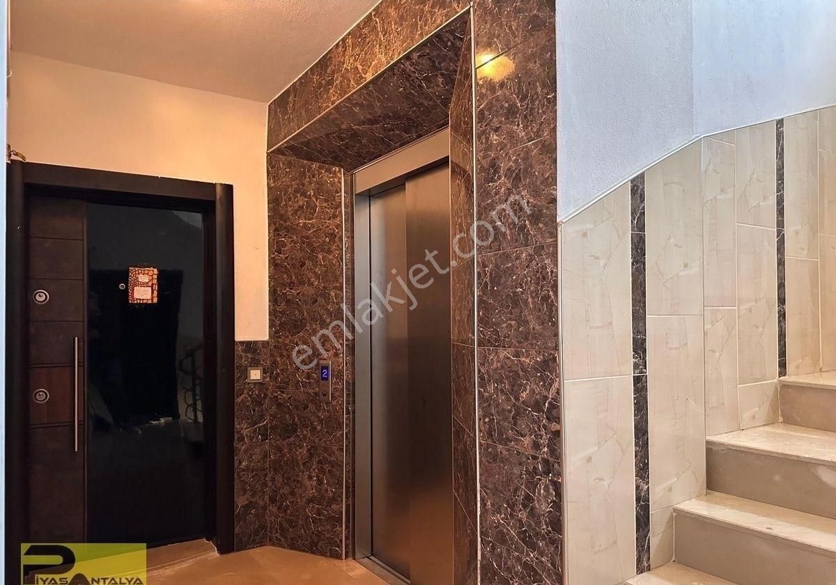 Doğalgazlı Binada Tramvaya 300 Metre Geniş Ve Kullanışlı 3+1 Asansörlü - Görsel 21