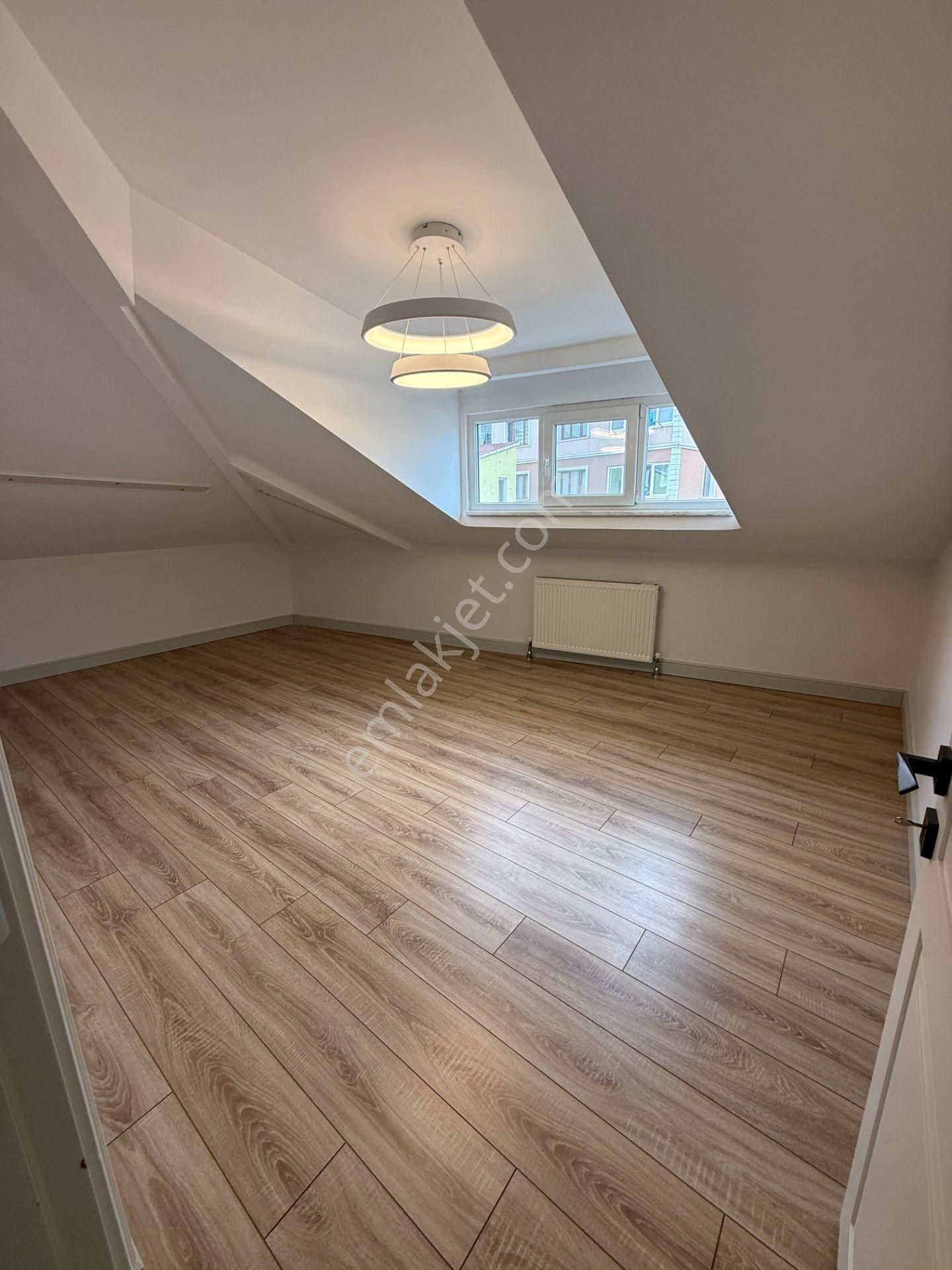 Yankı'dan Fistık Ağacı Metroda3+1 Kiralık 140 M2 Teraslı Daire - Görsel 13