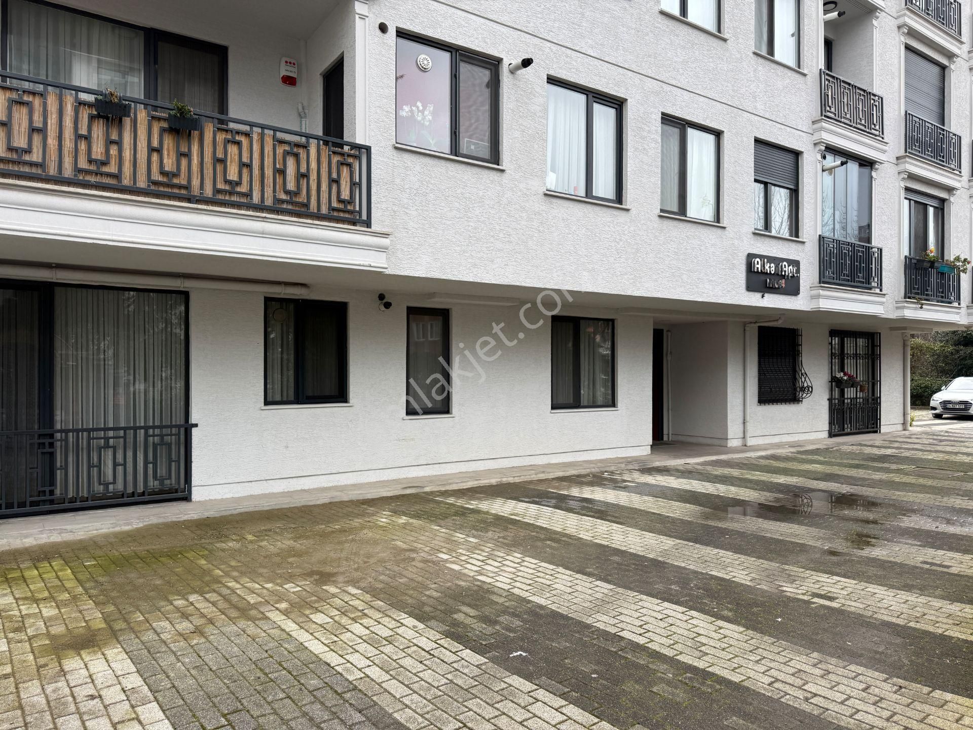 Yankı'dan Fistık Ağacı Metroda3+1 Kiralık 140 M2 Teraslı Daire - Görsel 32