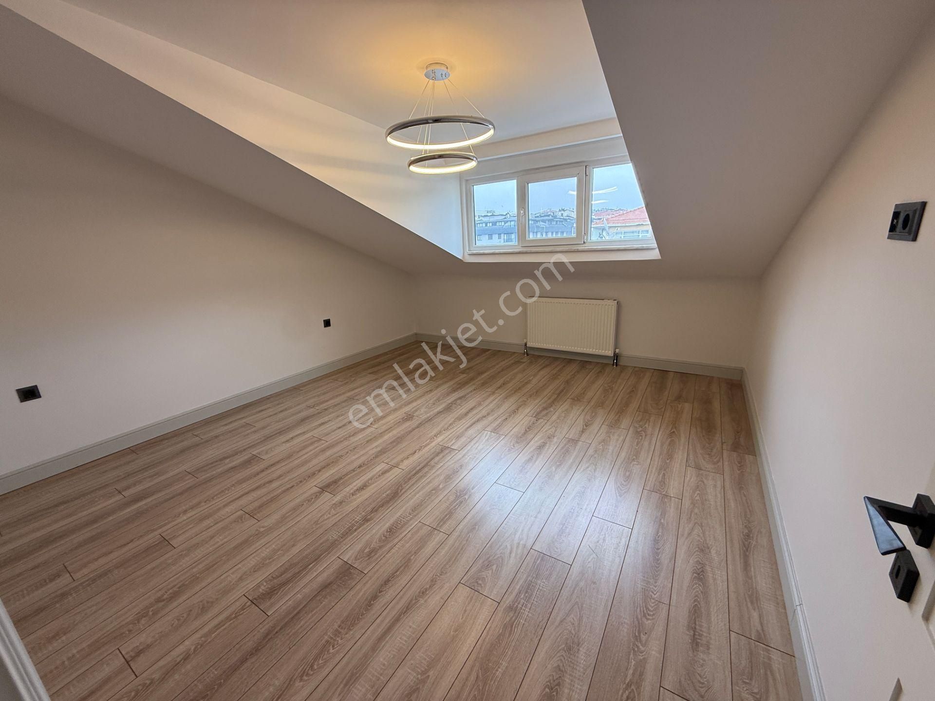 Yankı'dan Fistık Ağacı Metroda3+1 Kiralık 140 M2 Teraslı Daire - Görsel 11