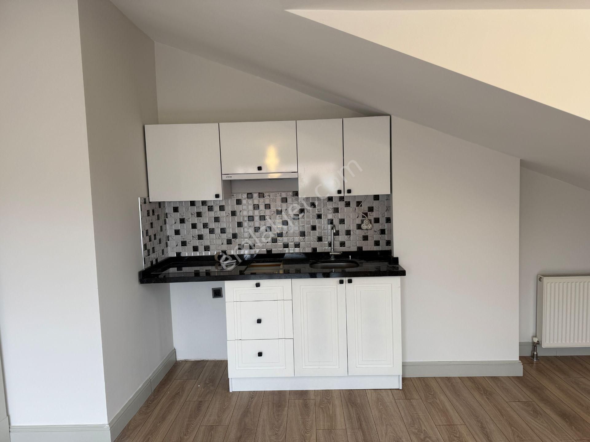 Yankı'dan Fistık Ağacı Metroda3+1 Kiralık 140 M2 Teraslı Daire - Görsel 7