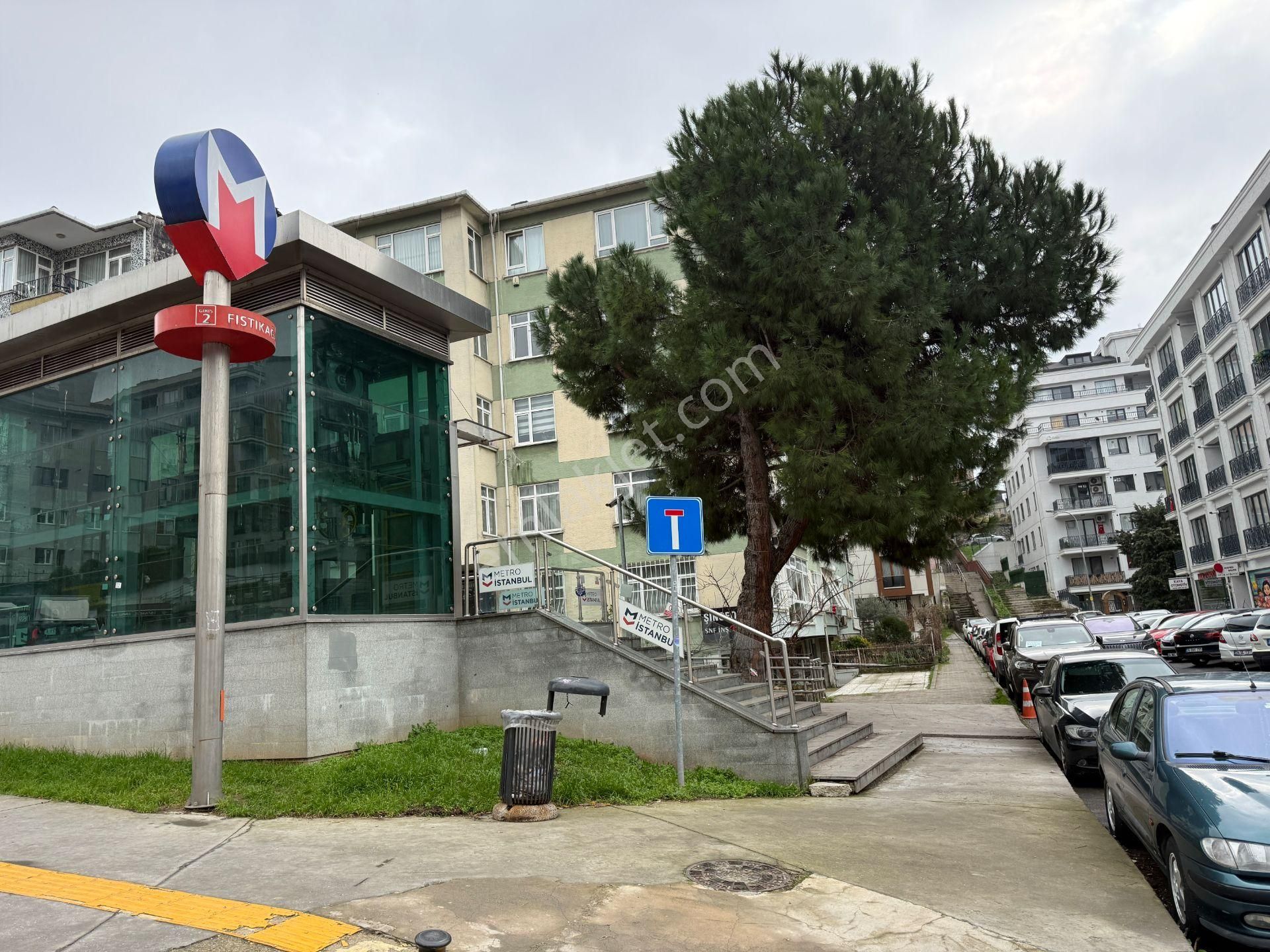 Yankı'dan Fistık Ağacı Metroda3+1 Kiralık 140 M2 Teraslı Daire