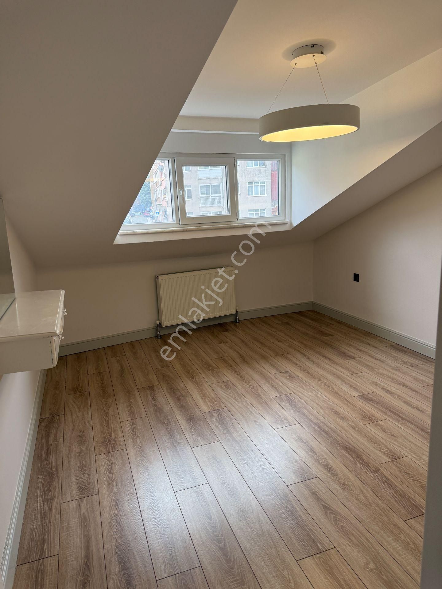 Yankı'dan Fistık Ağacı Metroda3+1 Kiralık 140 M2 Teraslı Daire - Görsel 15