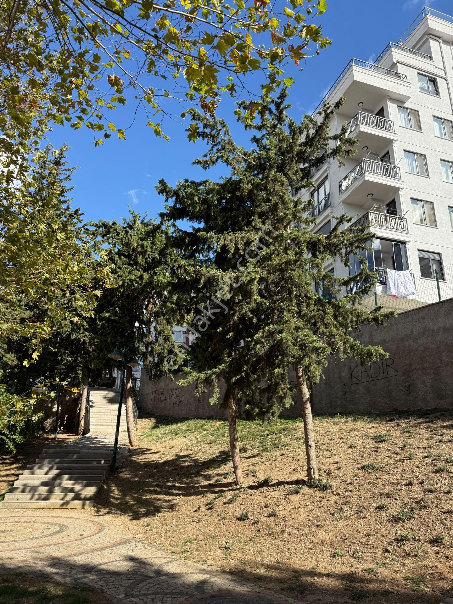 Yankı'dan Fistık Ağacı Metroda3+1 Kiralık 140 M2 Teraslı Daire - Görsel 30