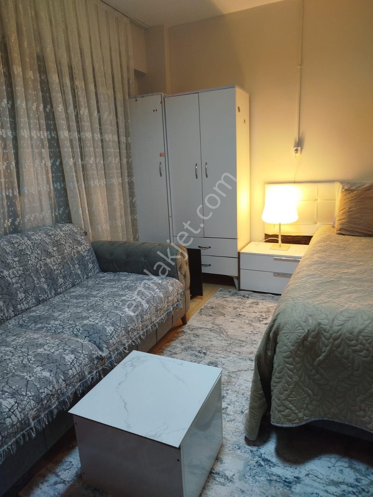 Bakırköy Merkezde Kiralık Eşyalı Stüdyo Daire