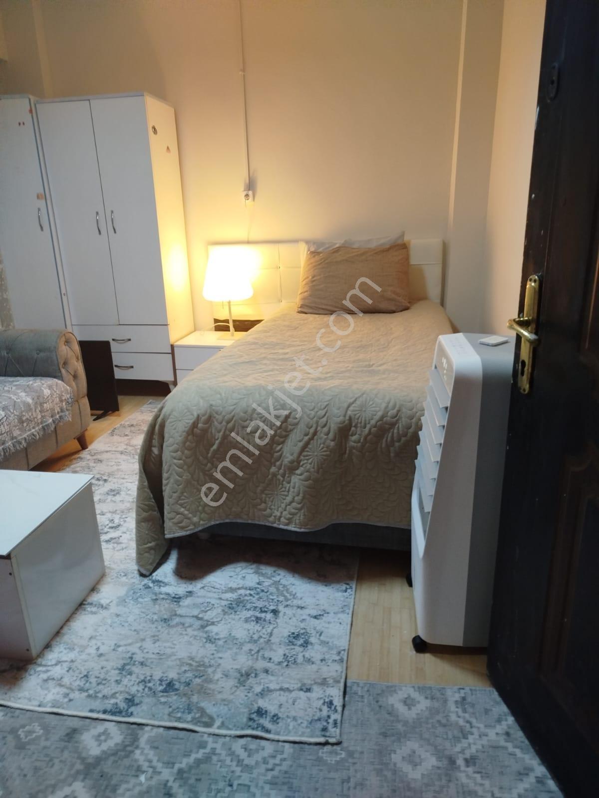 Bakırköy Merkezde Kiralık Eşyalı Stüdyo Daire - Görsel 6