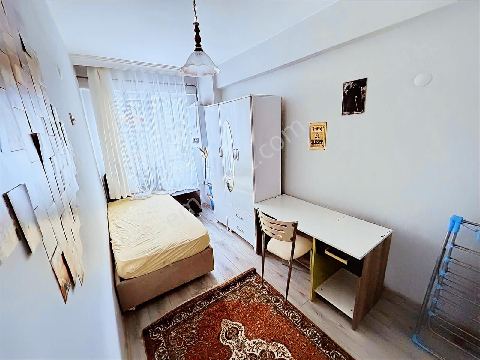 Burcu'dan Kurtuluş Cd. Yerden Isıtmalı 2+1 Full Eşyalı Daire - Görsel 19