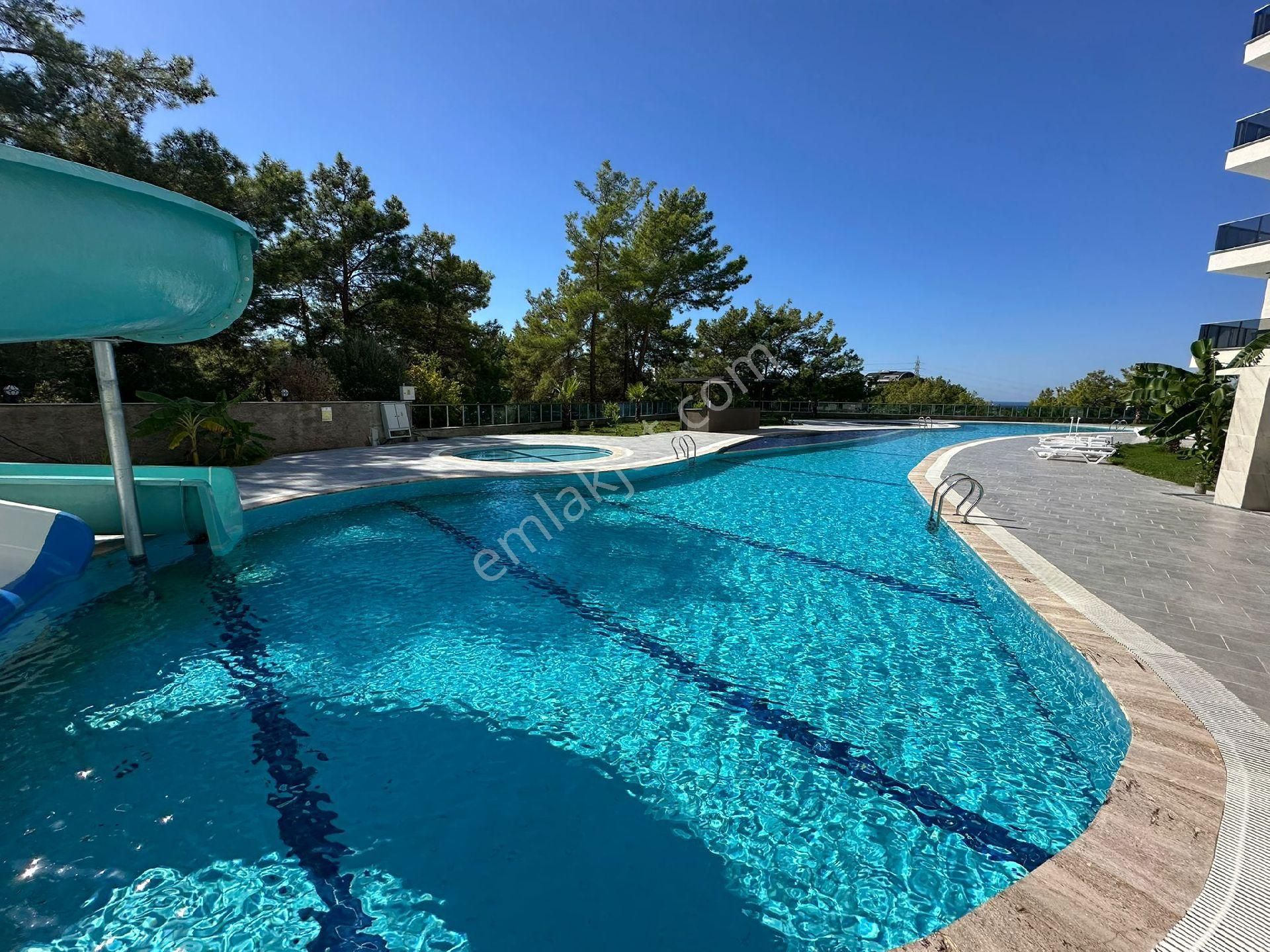 Denız Ve Orman Manzaralı Otelı Aratmayan Luks Sıte Icı