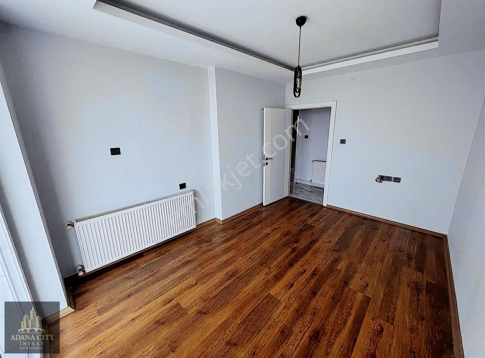 Real Yolu Bulvar Üzeri Geniş Full Yapılı 3+1 K.m. Kombili 18 Yaş - Görsel 3