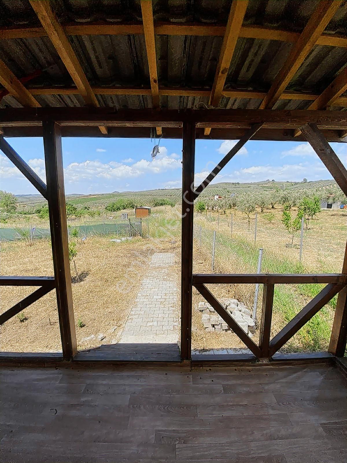 Doğayla İç İçe Bahçeli Ev Ülküköy'ün Sessiz Köşesinde - Görsel 14